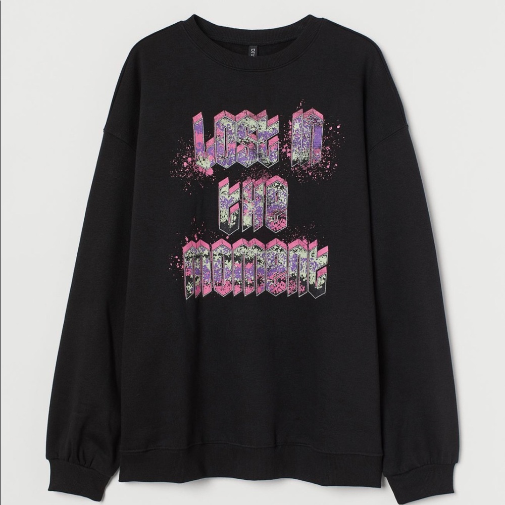 NWT Black/Lost in the moment sweatshirt